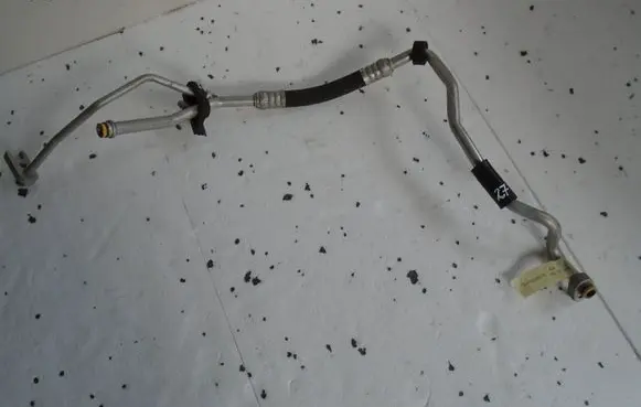 Audi A4 S4 B7 8E 8H Air conditioning (A/C) pipe/hose 8E1260712AJ