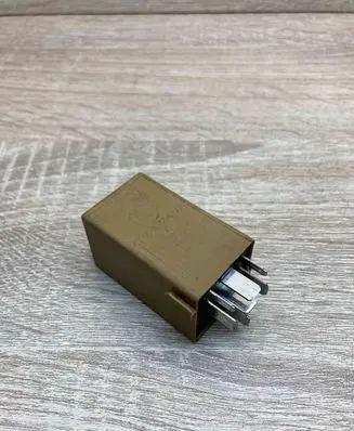 BMW 5 E60 E61 Other relay 8384505