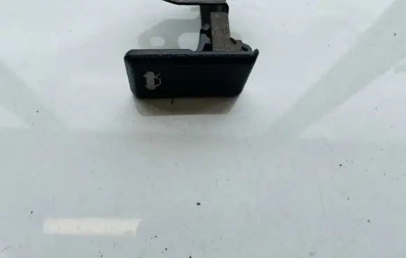 Rover 620 Engine bonnet (hood) release handle
