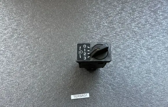 Nissan Terrano Panel lighting control switch 2519056L00