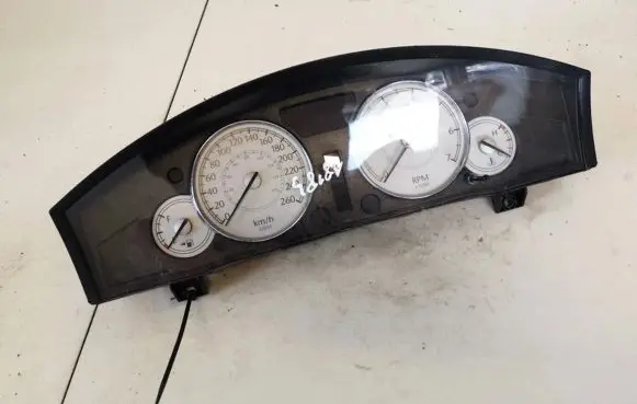 Chrysler 300 - 300C Speedometer (instrument cluster) p56044943ai