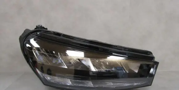 Skoda Fabia Mk4 (6VA) Headlight/headlamp 6VB941016 L449525