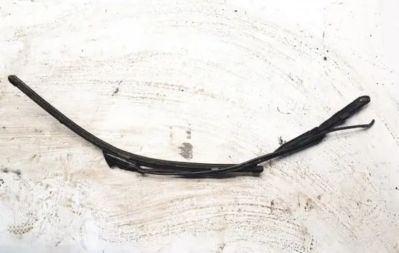 Iveco Daily 40.8 Front wiper blade arm