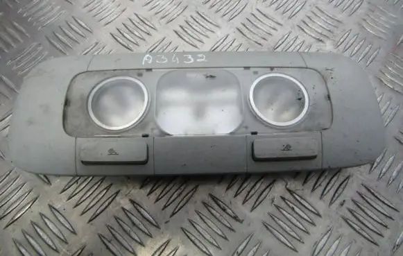 Volkswagen Golf V Rear seat light 1k0947291