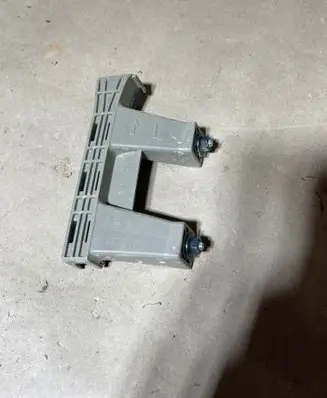 Hyundai Kona I Front door windshield rail 82550J9000