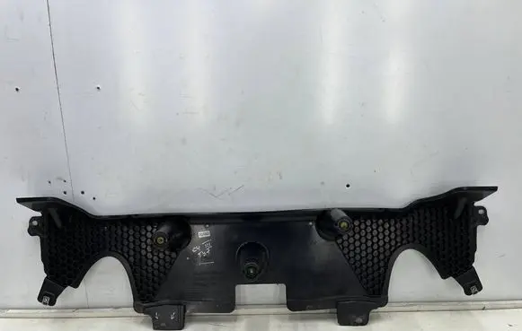 Citroen C4 III e-C4 Rear bumper underbody cover/under tray 9842680380 9831674380