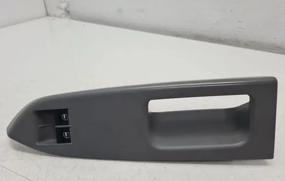 Wing mirror switch