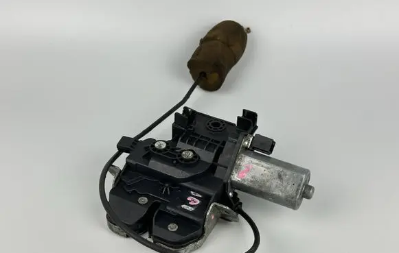 Mercedes-Benz S W221 Tailgate/trunk/boot lock/catch/latch 2217500085 A2217500085