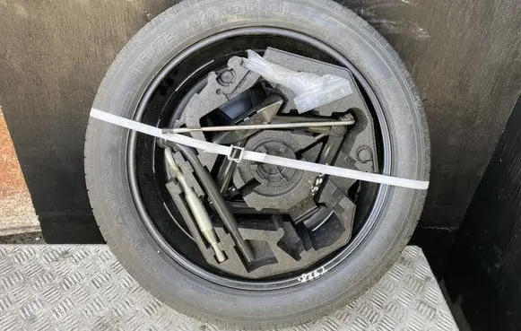 Volvo XC90 R18 spare wheel 31362275