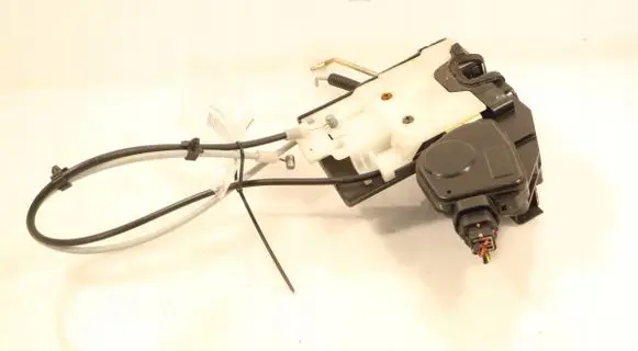 KIA Sportage Front door lock 813201F010