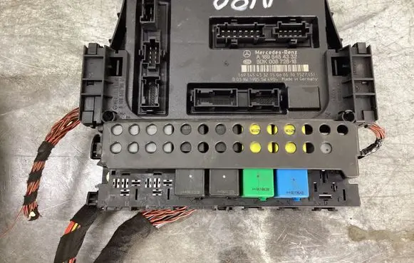 Mercedes-Benz A W169 Comfort/convenience module A1695454332 5DK00872816 A2695450001