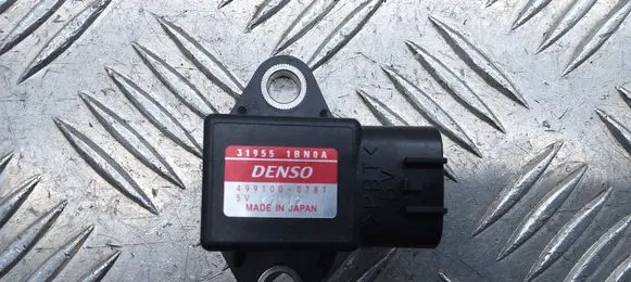 Nissan Qashqai Airbag deployment crash/impact sensor 319551BN0A