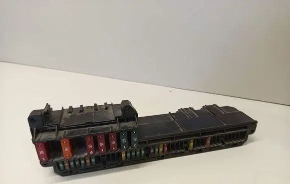 BMW 5 E60 E61 Fuse module 61146932452 6932452