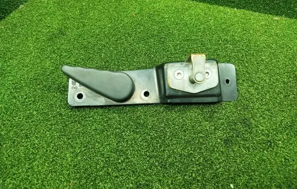 Renault Trafic III (X82) Loading door interior handle 8200323112