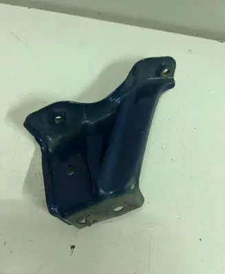 Honda Civic Fender mounting bracket