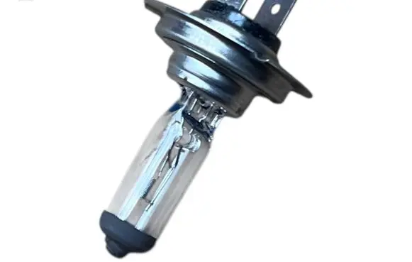 Volkswagen Golf V Headlight/headlamp bulb 820510