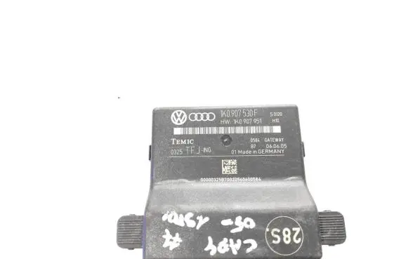 Volkswagen Golf V Gateway control module 1K0907530F 1K0907951