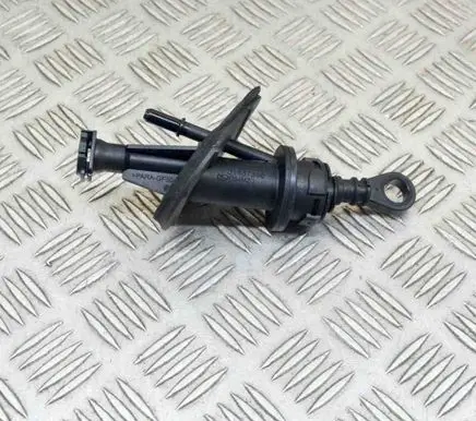 Clutch slave cylinder