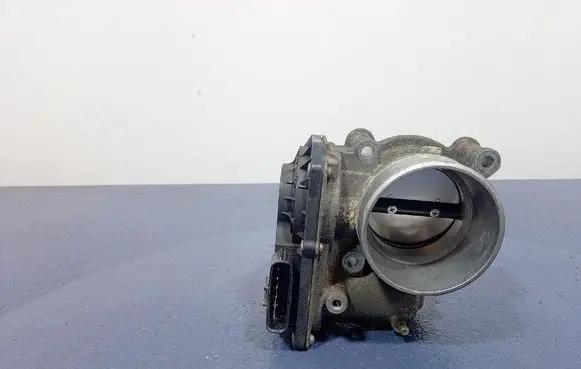 Mazda 3 II Throttle body valve PEAR13640
