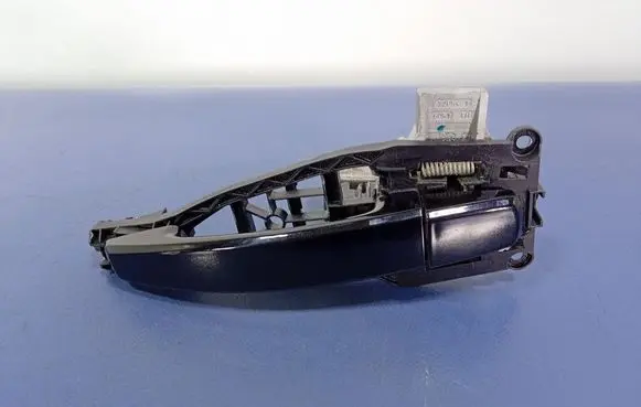 Opel Zafira B Rear door exterior handle Z20R