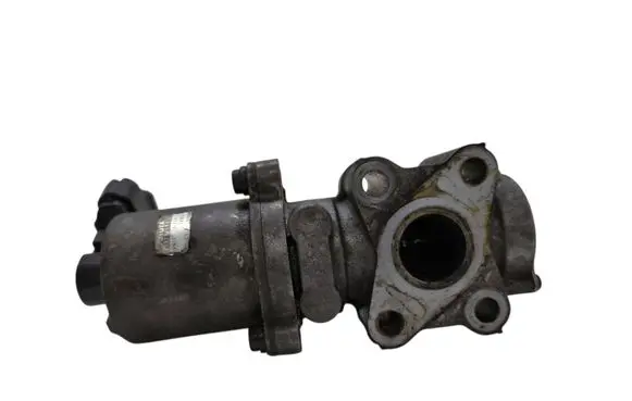 Toyota Auris 150 EGR valve 256200R011