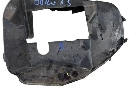 Nissan Juke I F15 Timing belt guard (cover) 135630100r