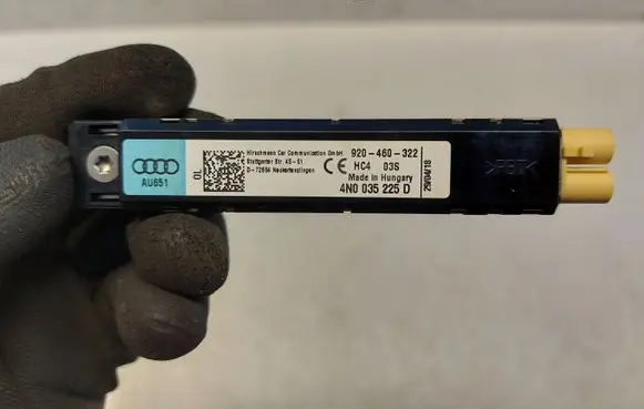 Audi A8 S8 D5 Aerial antenna amplifier 4N0035225D