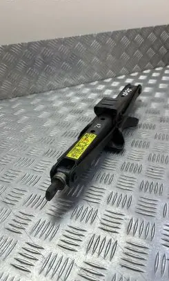 Honda CR-V Lift Jack 