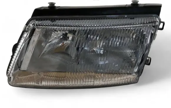Volkswagen PASSAT B5 Headlight/headlamp 3B0941017M REPLACEMENT DEPO