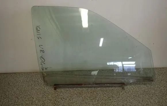 Suzuki Ignis Sliding door window/glass
