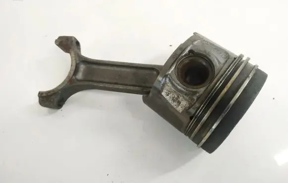 Renault Scenic III - Grand scenic III Piston with connecting rod 07667hv