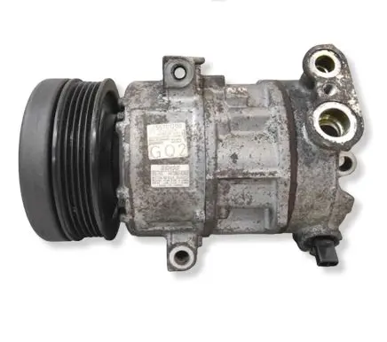 Opel Corsa E Air conditioning (A/C) compressor (pump) 55701200 5E5275200 4472600363