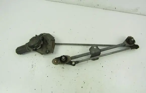 Mitsubishi Lancer Front wiper linkage 
