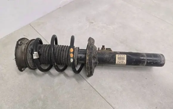 Audi A3 S3 8V Front shock absorber/damper 5Q0413031