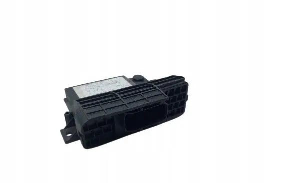 Audi A6 S6 C6 4F Gateway control module 4E9907280A