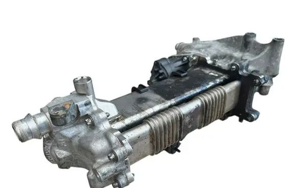 Opel Insignia A EGR valve cooler MM1136G V29007672
