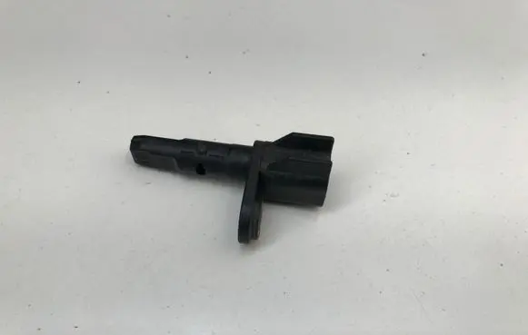 Volvo XC40 ABS wheel speed sensor 32214293