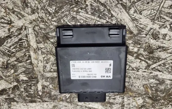 Audi A4 S4 B8 8K Voltage converter/converter module 8K0959663B