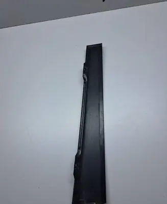 Volkswagen Touran I Front door glass trim molding 1T0837890