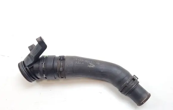 Engine coolant pipe/hose
