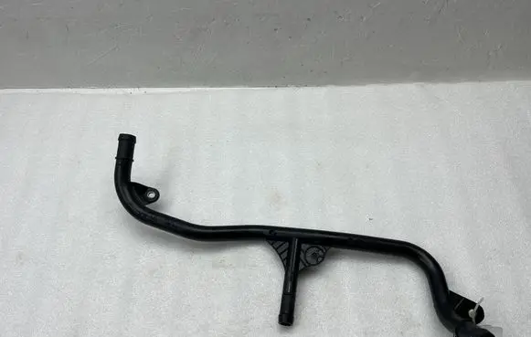 Volkswagen T-Roc Engine coolant pipe/hose 05E121070F