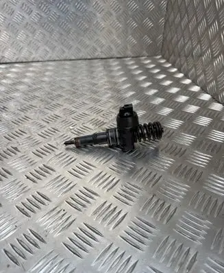 Seat Alhambra (Mk1) Fuel injector 038130073BJ 0414720229