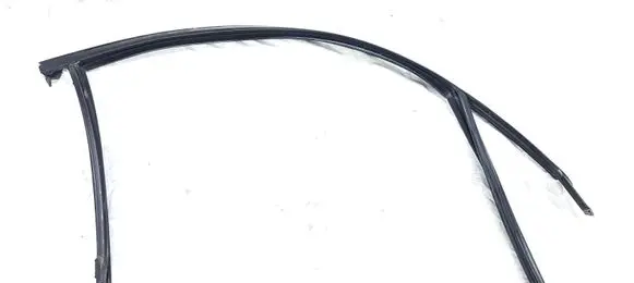 Ford Fusion II Rubber seal front door window/glass HSS5032
