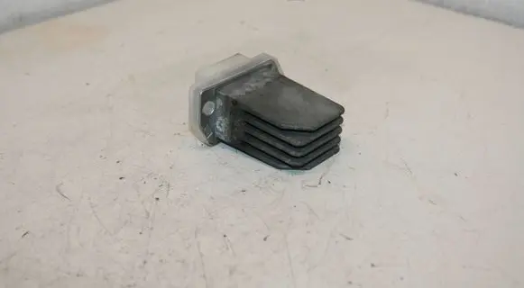Nissan Note (E12) Heater blower motor/fan resistor 3SB0A3H22