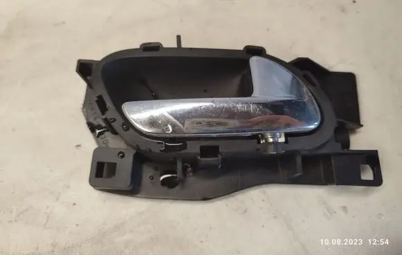 Peugeot 407 Front door interior handle 96526177VD
