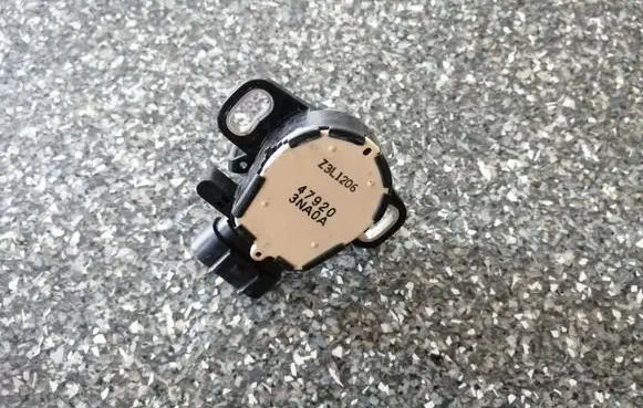 Nissan Leaf I (ZE0) Brake pedal sensor switch 479203NA0A