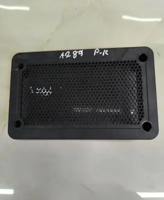 BMW X4 F26 Subwoofer grill/trim 9301961