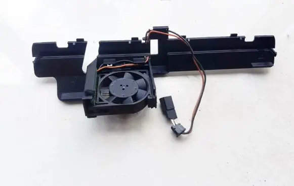 Mercedes-Benz E W211 Engine control unit/module fan 2116800572