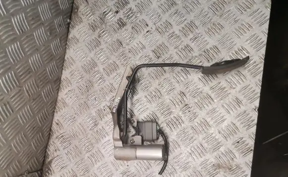 Mitsubishi Pajero Accelerator throttle pedal asa66611