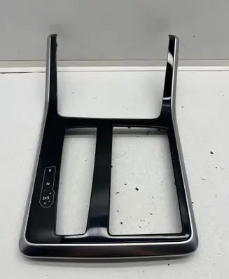 Audi Q7 4M Gear shifter surround trim plastic 4M8863324 2120220X T0532764